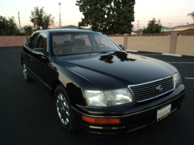 1996 Lexus LS 400 Base