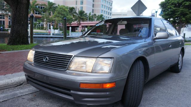 1996 Lexus LS 400 Base