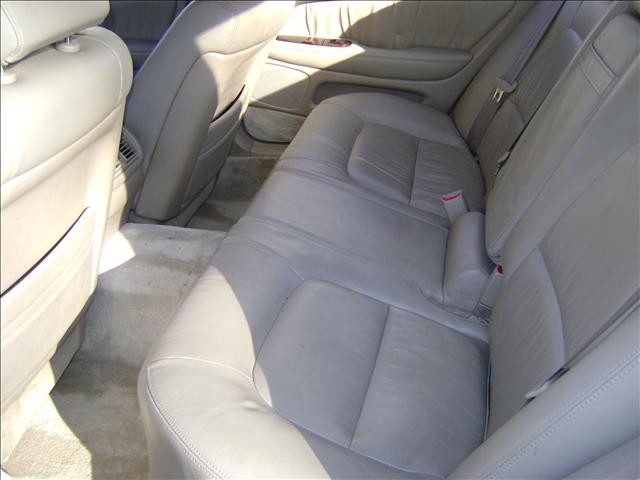 1997 Lexus LS 400 Base