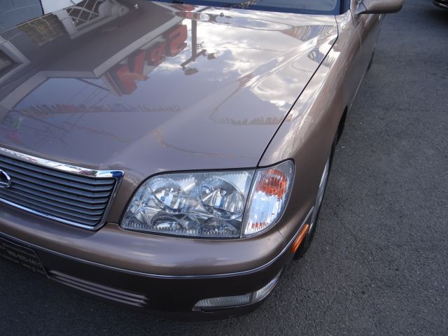 1998 Lexus LS 400 Base