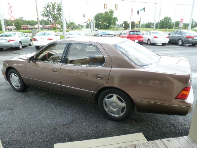 1998 Lexus LS 400 Base