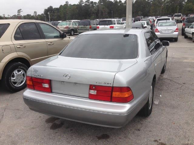 1998 Lexus LS 400 SE Sedan