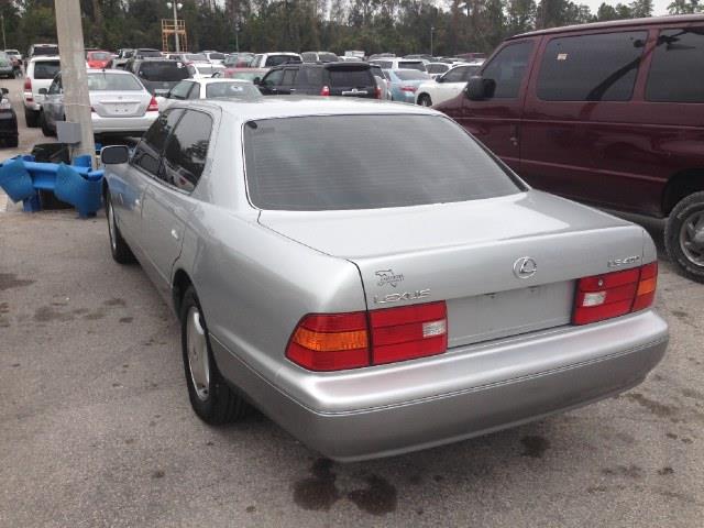 1998 Lexus LS 400 SE Sedan