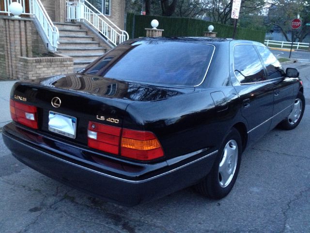 1998 Lexus LS 400 Base