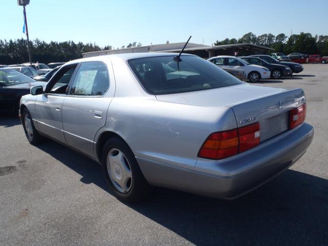 1999 Lexus LS 400 Unknown