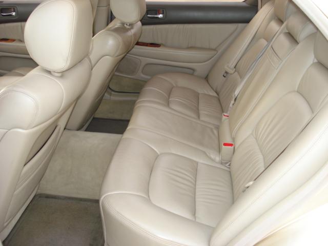1999 Lexus LS 400 Unknown