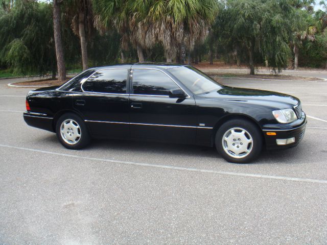 2000 Lexus LS 400 Ralliart