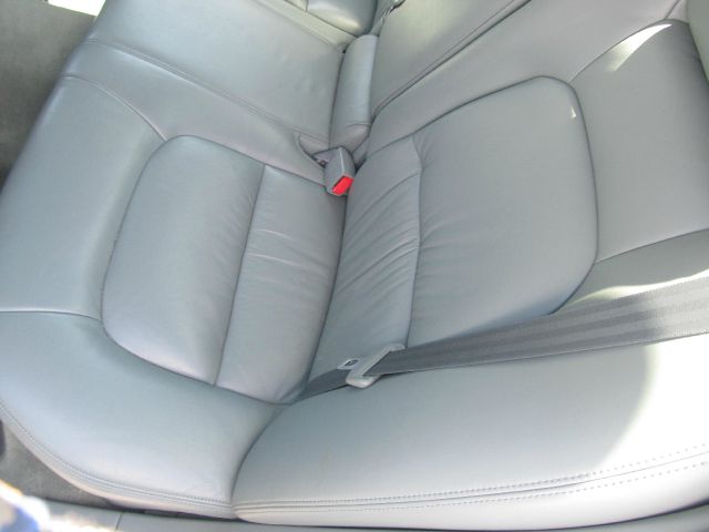 2000 Lexus LS 400 Base