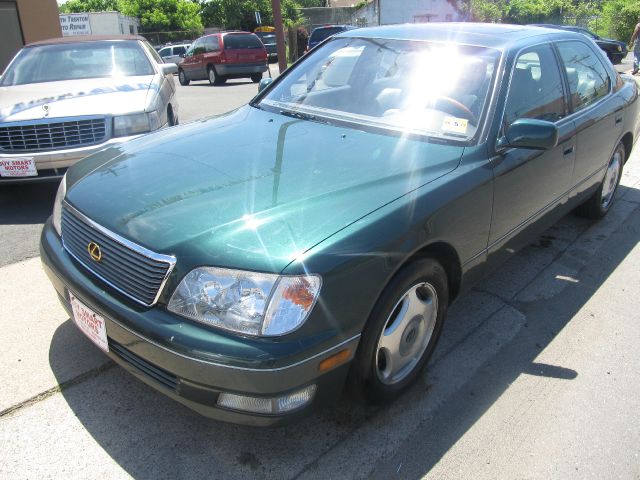 2000 Lexus LS 400 Base