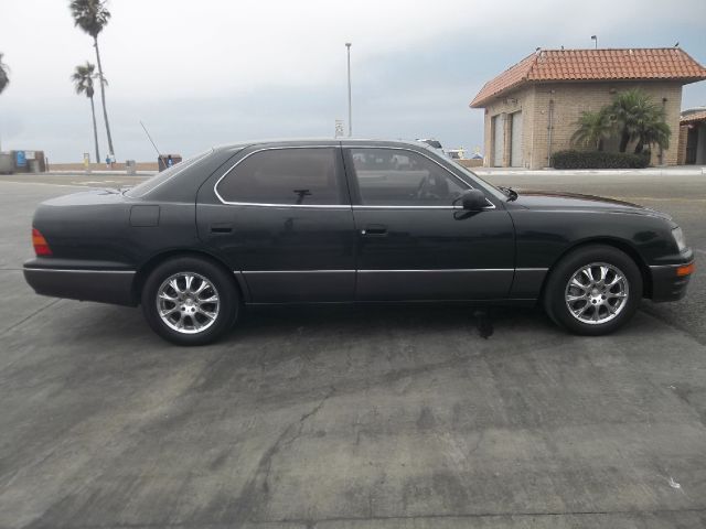 2014 Lexus LS 400 Unknown