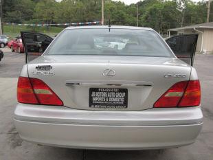 2002 Lexus LS 430 Laramie