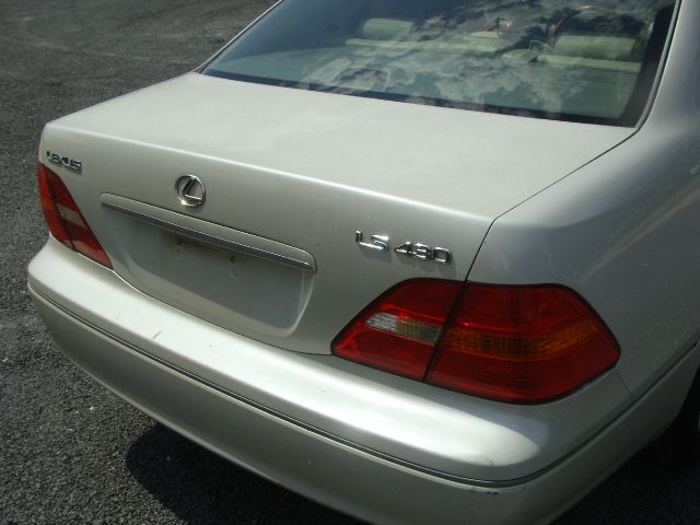 2002 Lexus LS 430 3.5tl W/tech Pkg