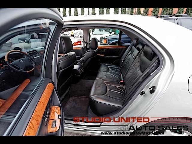 2002 Lexus LS 430 2WD Regular Cab Long Bed SLE