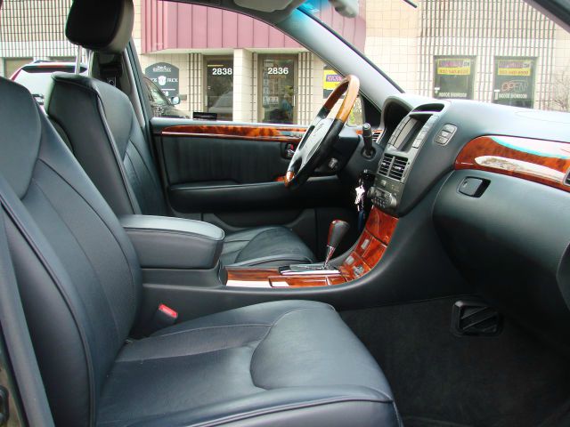 2005 Lexus LS 430 3.5tl W/tech Pkg