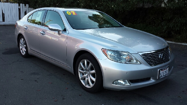2007 Lexus LS 460 5DR 4WD CREW CA