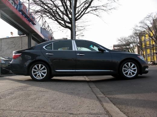 2007 Lexus LS 460 SE Sedan
