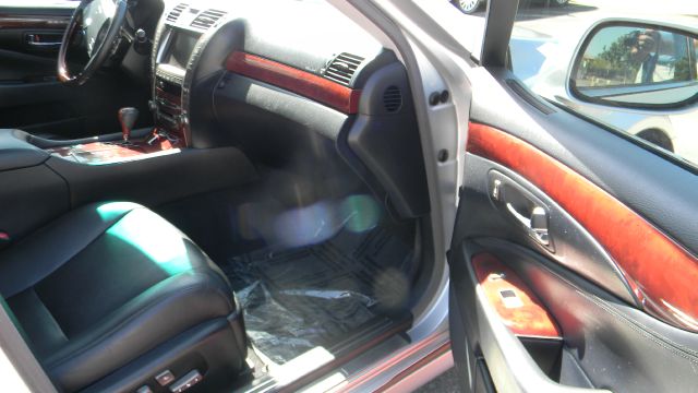 2008 Lexus LS 460 5DR 4WD CREW CA