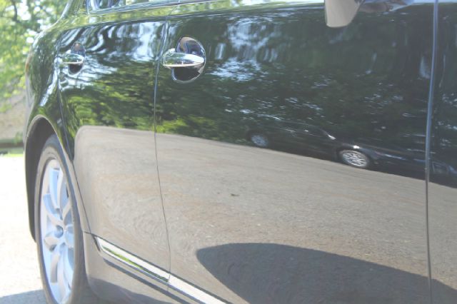 2009 Lexus LS 460 2008 Chevrolet Trailblazer LT W/1lt 4DR SUV 113qu