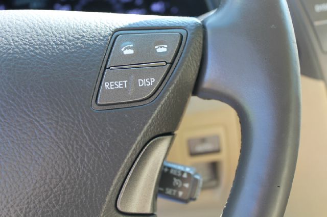 2009 Lexus LS 460 2008 Chevrolet Trailblazer LT W/1lt 4DR SUV 113qu