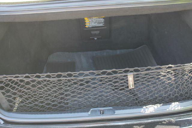 2009 Lexus LS 460 2008 Chevrolet Trailblazer LT W/1lt 4DR SUV 113qu