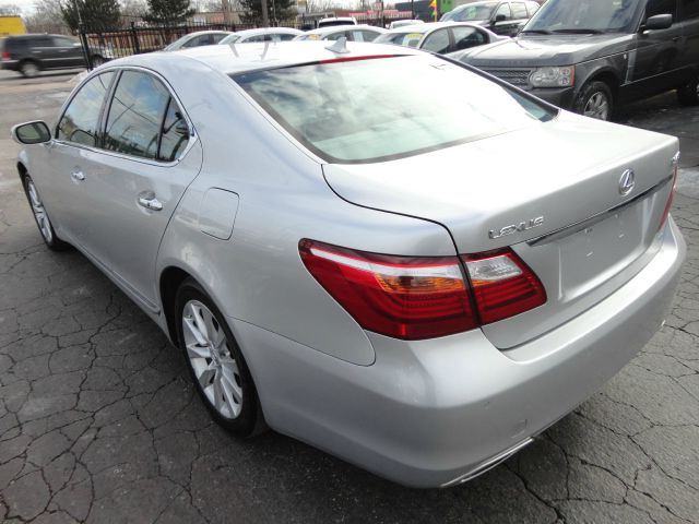 2010 Lexus LS 460 Limited/local Trade In