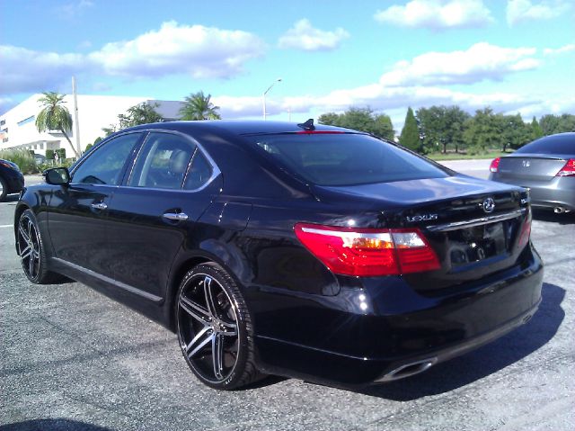 2011 Lexus LS 460 5DR 4WD CREW CA