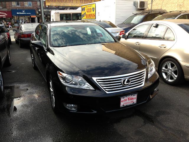 2012 Lexus LS 460 2008 Chevrolet Trailblazer LT W/1lt 4DR SUV 113qu