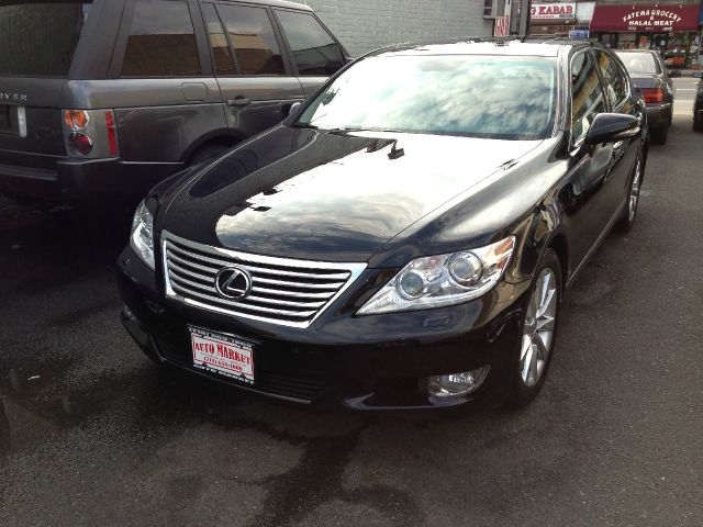 2012 Lexus LS 460 2008 Chevrolet Trailblazer LT W/1lt 4DR SUV 113qu