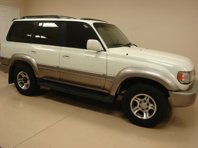 1996 Lexus LX 450 Base