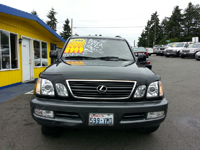 1998 Lexus LX 470 Base