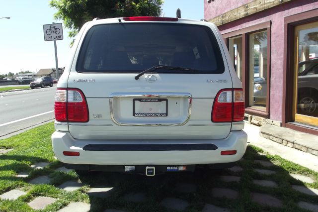 1998 Lexus LX 470 Base