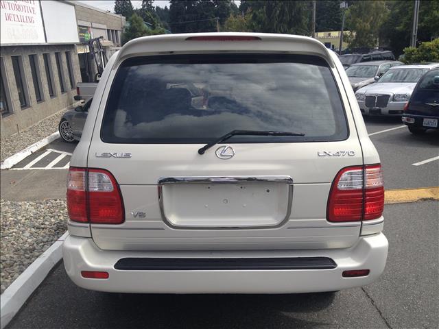 1999 Lexus LX 470 Base