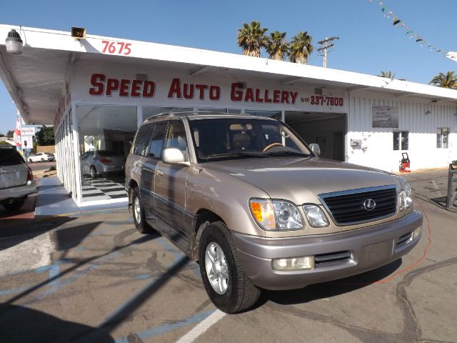2000 Lexus LX 470 Base