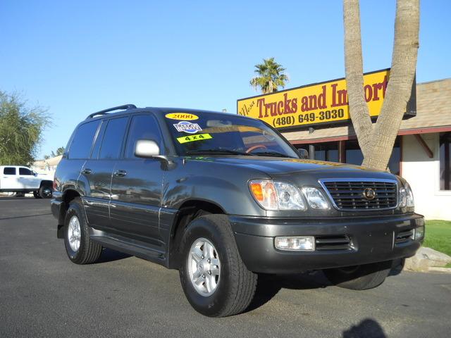 2000 Lexus LX 470 Unknown