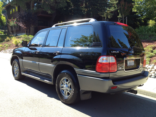 2000 Lexus LX 470 Base