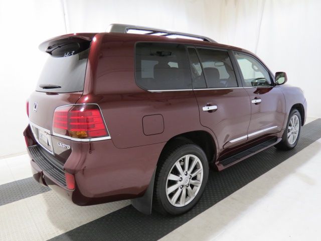 2011 Lexus LX 570 Scion XB