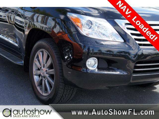 2011 Lexus LX 570 Crew Cab Amarillo 4X4