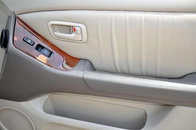 1999 Lexus RX 300 Unknown