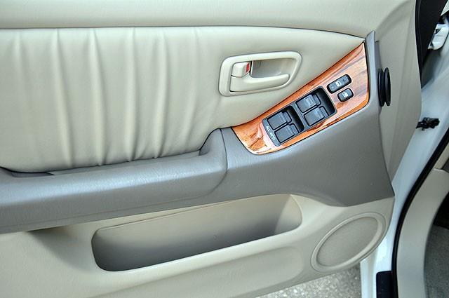 1999 Lexus RX 300 Unknown