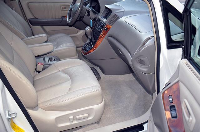 1999 Lexus RX 300 Unknown