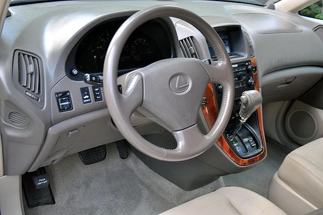 1999 Lexus RX 300 Unknown