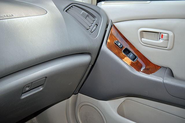 1999 Lexus RX 300 Unknown