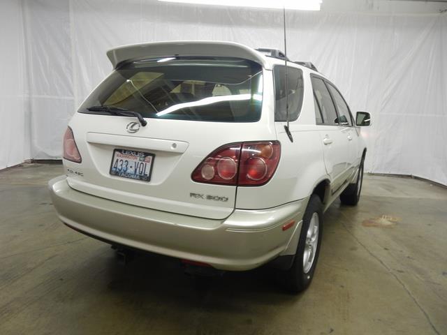 2000 Lexus RX 300 Hbrio5 LX