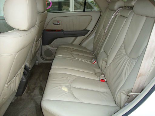 2001 Lexus RX 300 Ram 3500 Diesel 2-WD