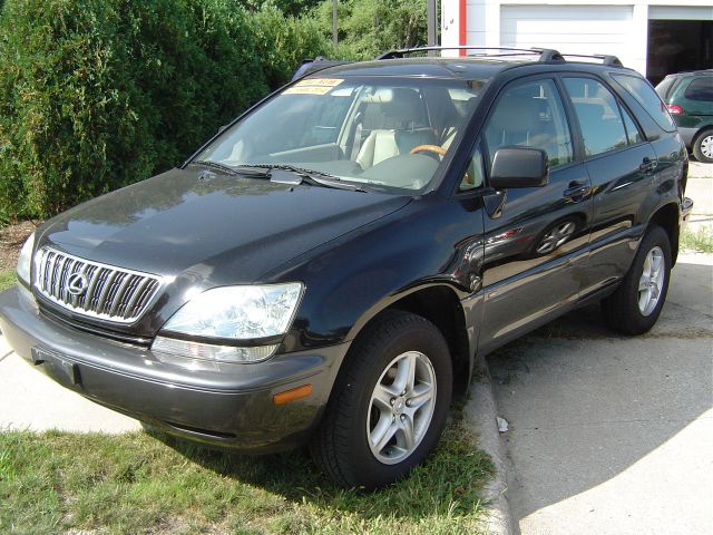 2001 Lexus RX 300 Ram 3500 Diesel 2-WD