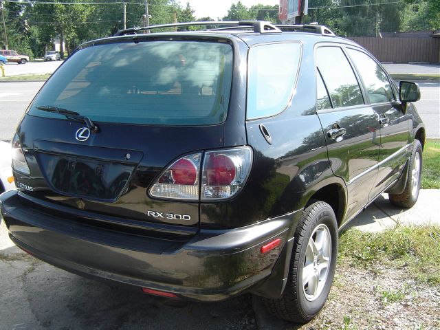 2001 Lexus RX 300 Ram 3500 Diesel 2-WD
