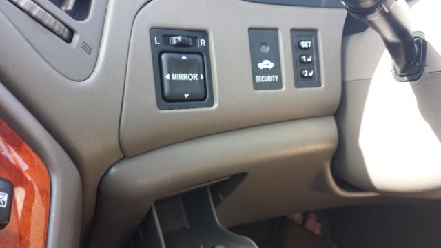 2001 Lexus RX 300 Ram 3500 Diesel 2-WD