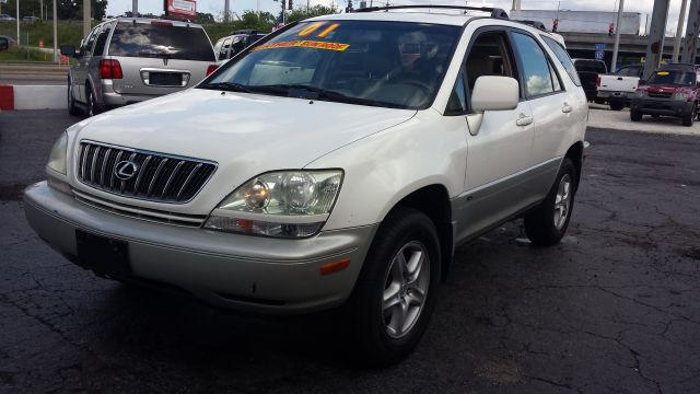 2001 Lexus RX 300 Ram 3500 Diesel 2-WD