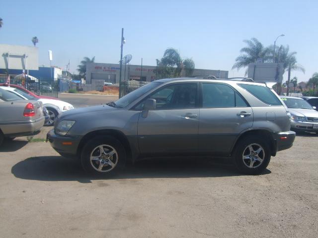 2001 Lexus RX 300 Base