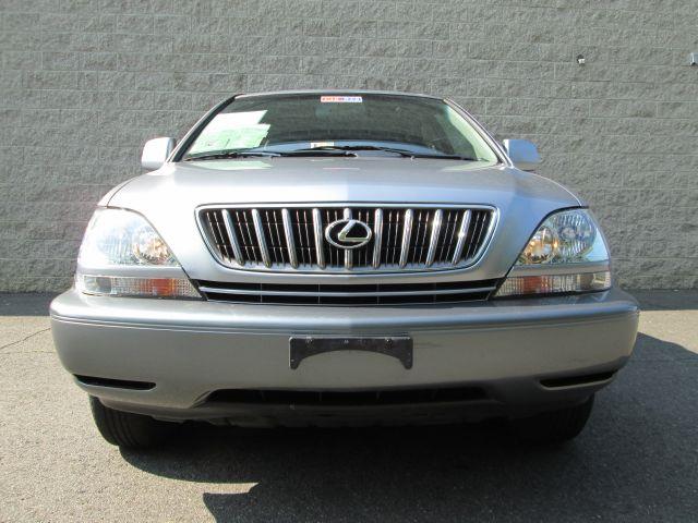 2001 Lexus RX 300 Ram 3500 Diesel 2-WD